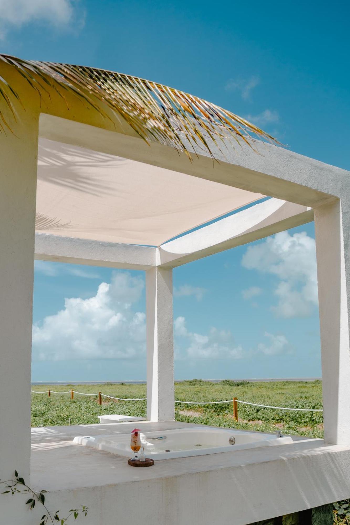 Pe Na Areia Boutique Hotel Japaratinga Exteriör bild